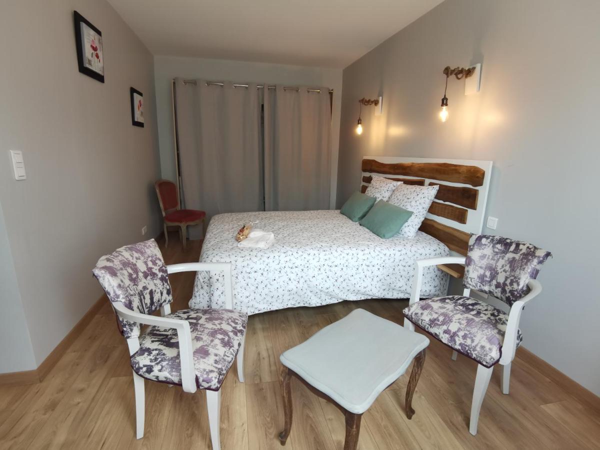 Les Hauts De Grazac, Chambres Et Tables D'Hotes Grazac  Esterno foto
